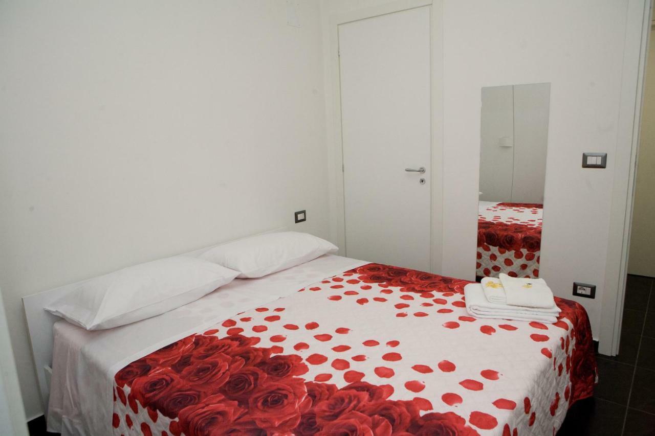 B&B Etna'S Tourist Aeroporto di Catania Fontana Rossa Esterno foto